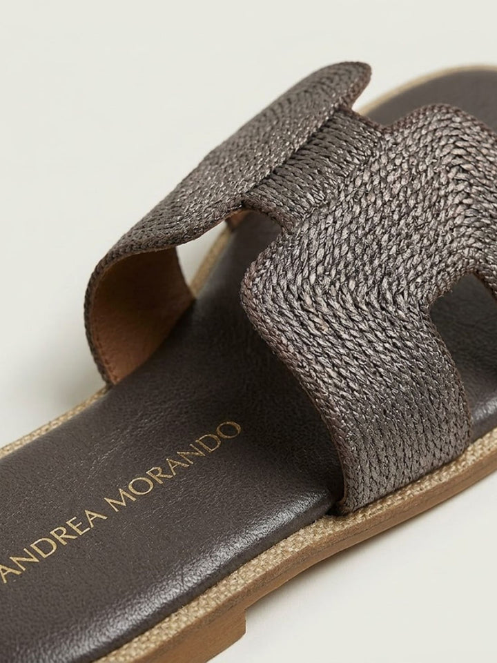 Ciabattina con fascia intrecciata testa di moro