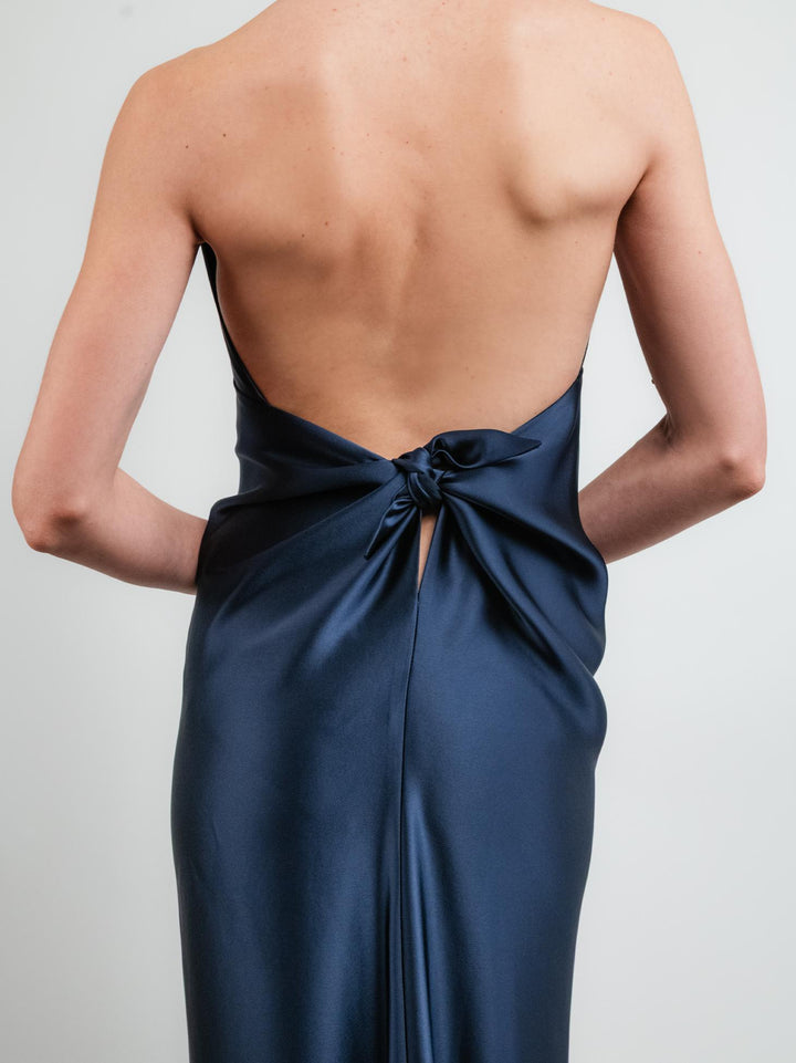 ABITO CON SCOLLO DRAPPEGGIATO BLU