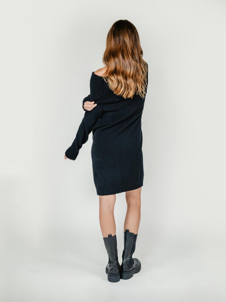 ABITO CORTO IN MAGLIA NERO