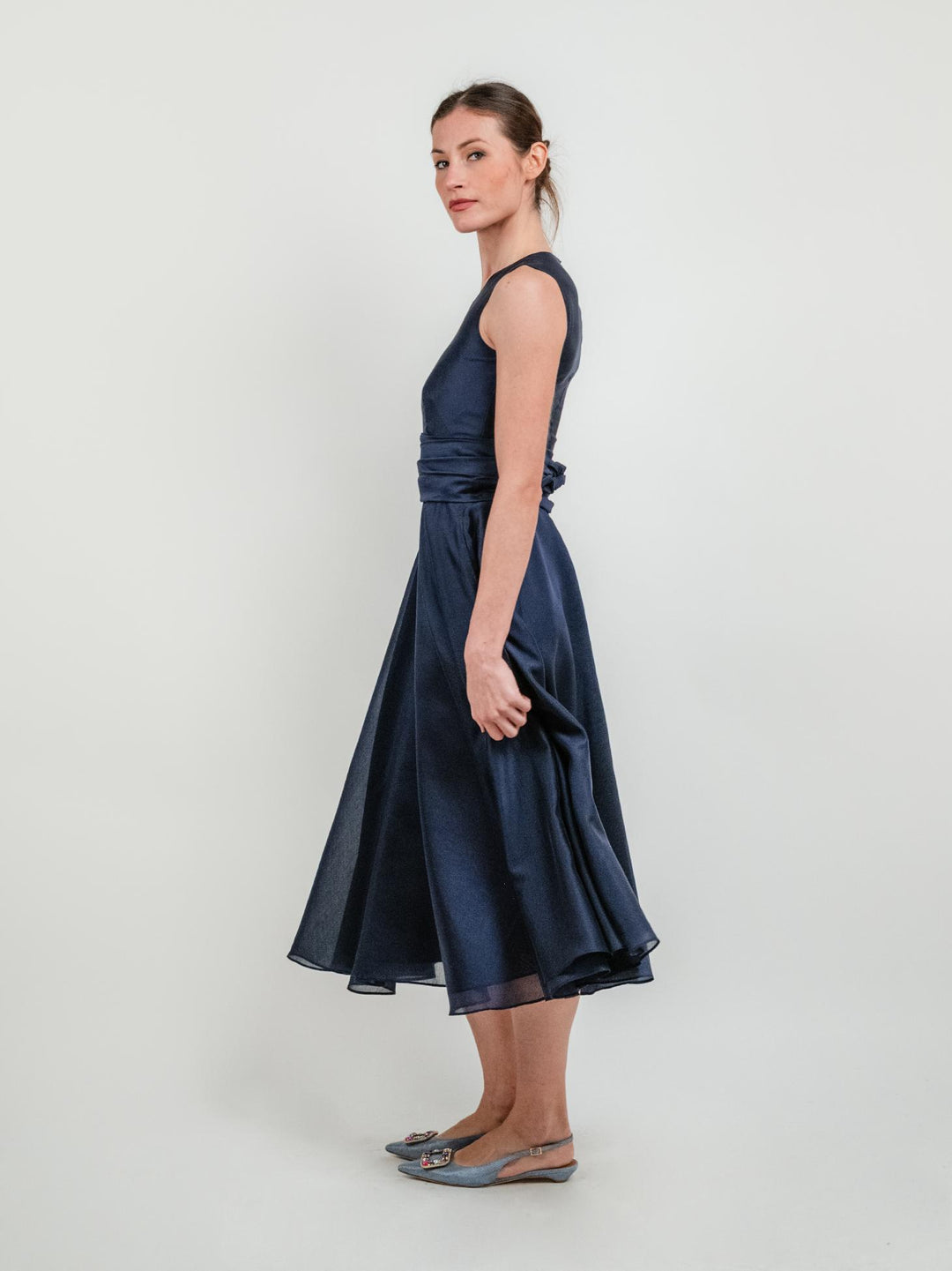 ABITO LUNGO BLU CON FUSCIACCA