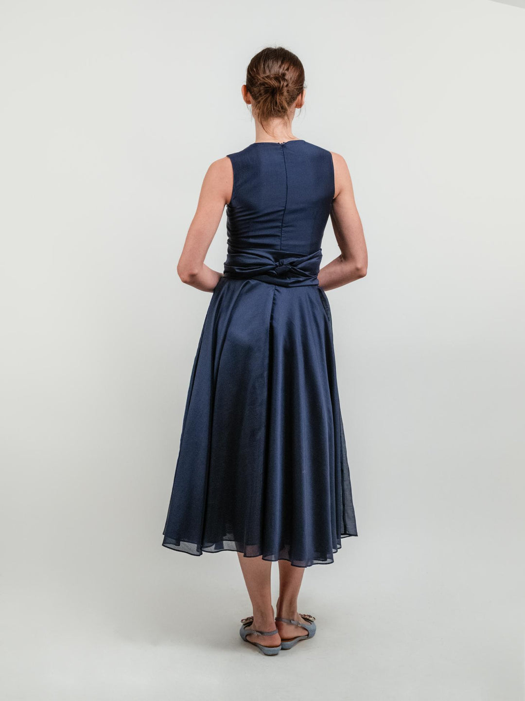 ABITO LUNGO BLU CON FUSCIACCA