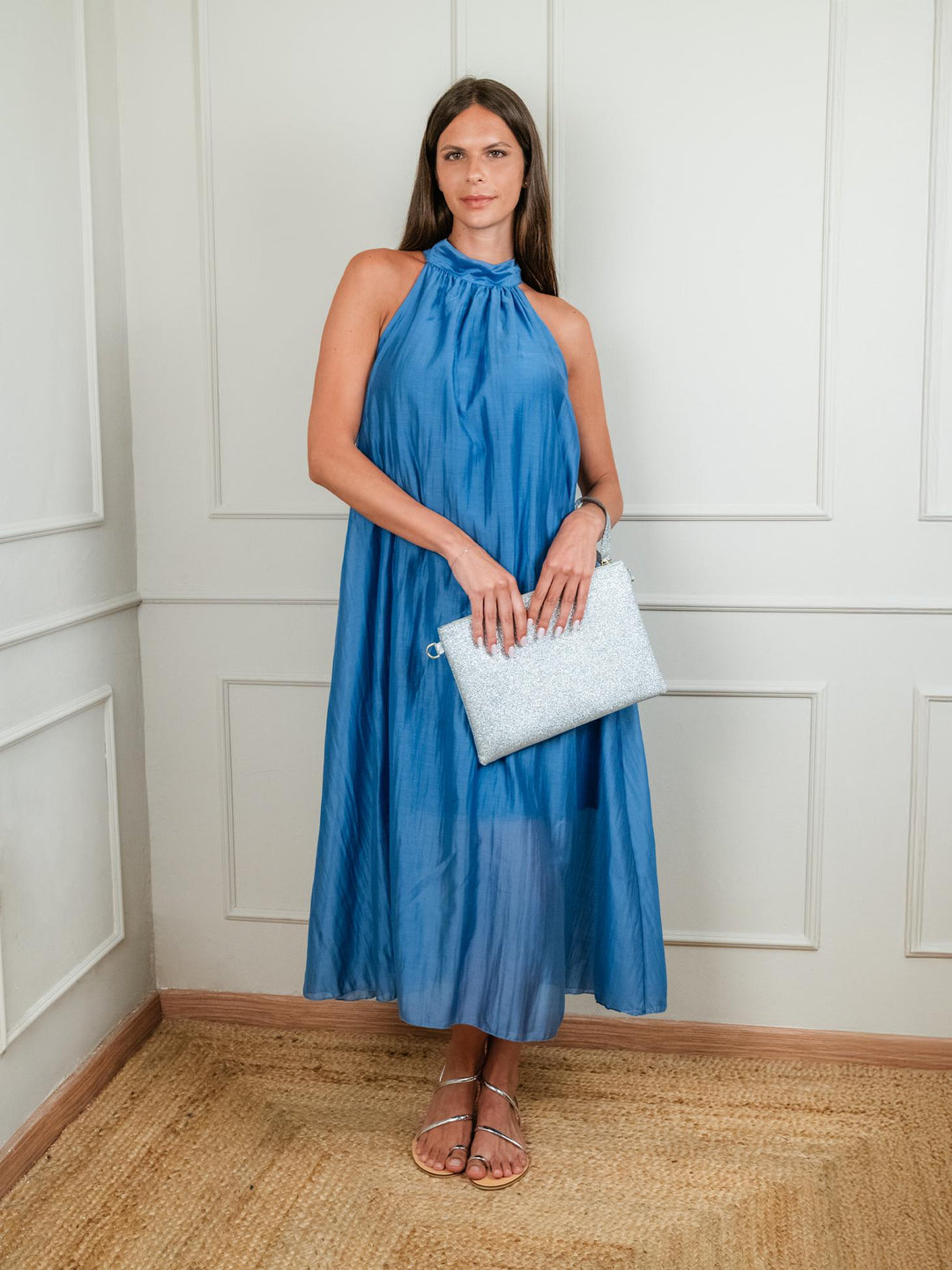 ABITO LUNGO CON SCOLLO HALTER AZZURRO