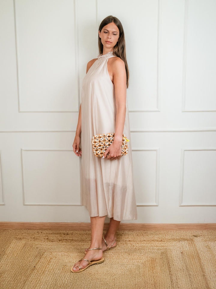 ABITO LUNGO CON SCOLLO HALTER BEIGE