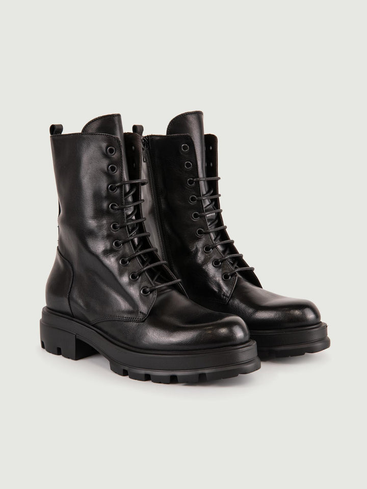 ANFIBIO IN PELLE NERA CON PARA EXTRALIGHT