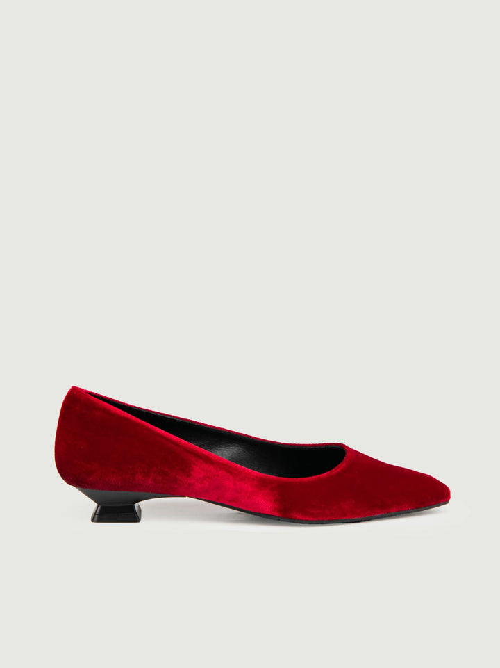 BALLERINA IN VELLUTO ROSSO
