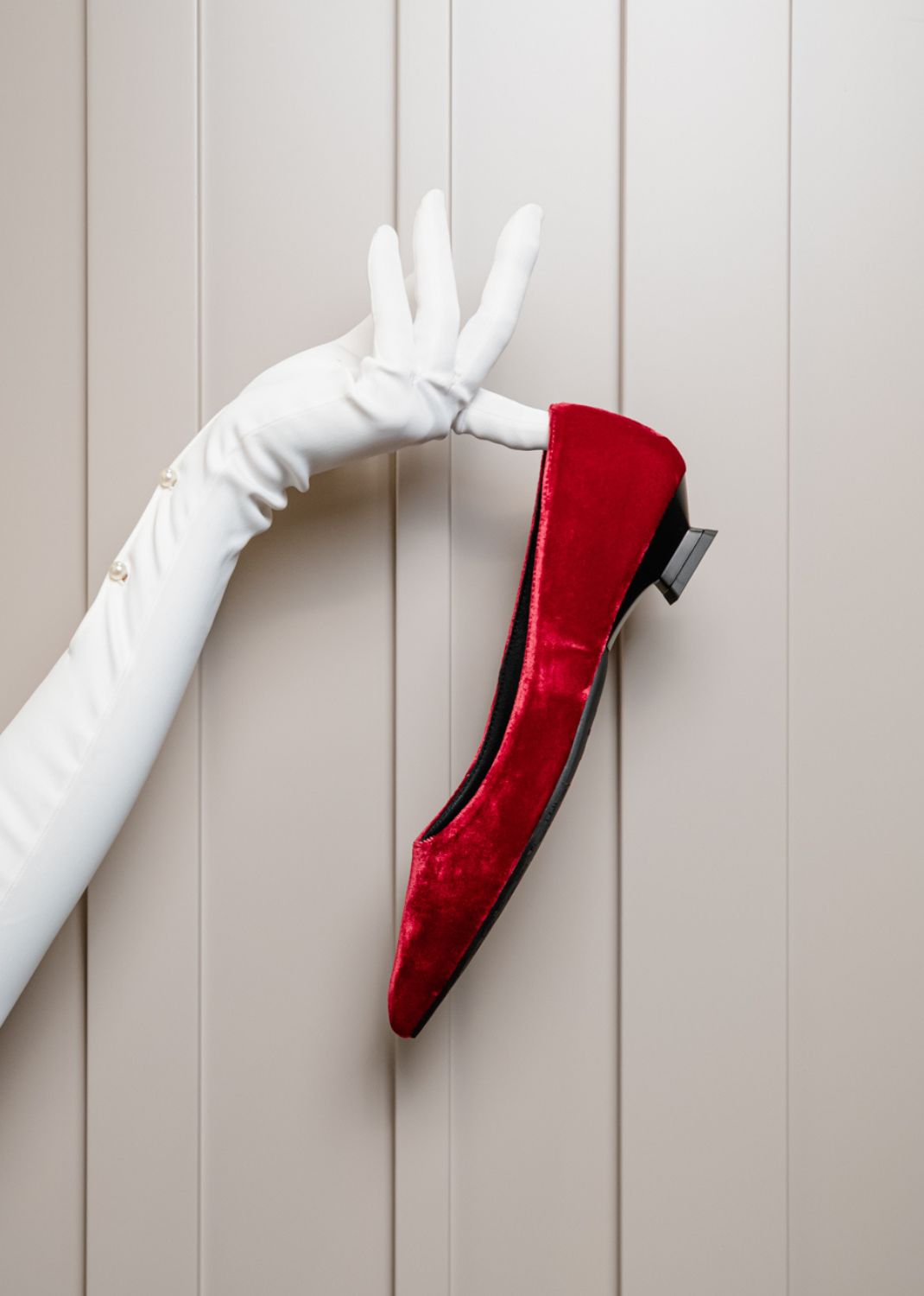 BALLERINA IN VELLUTO ROSSO
