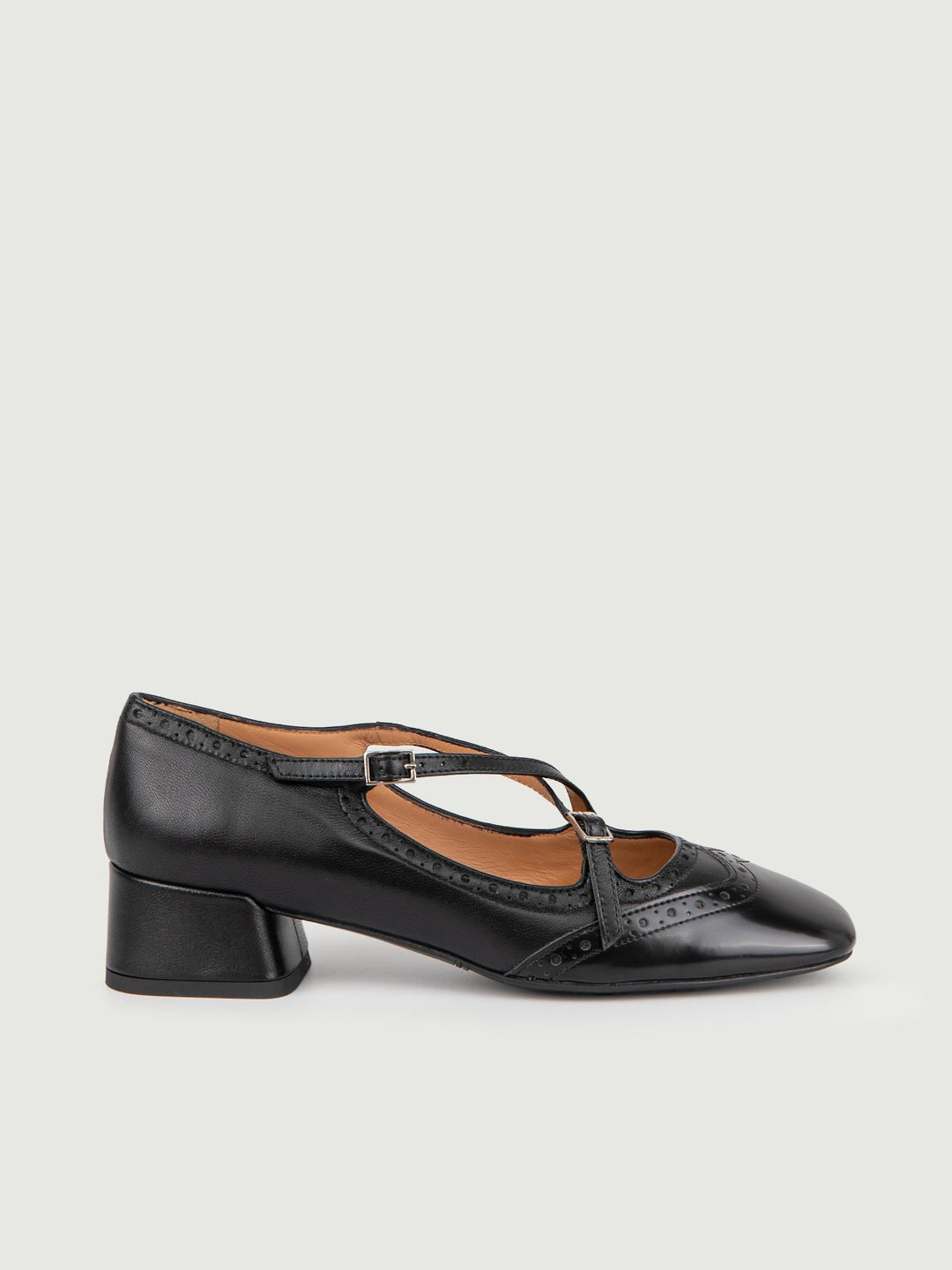BALLERINA NERA CON CODA DI RONDINE