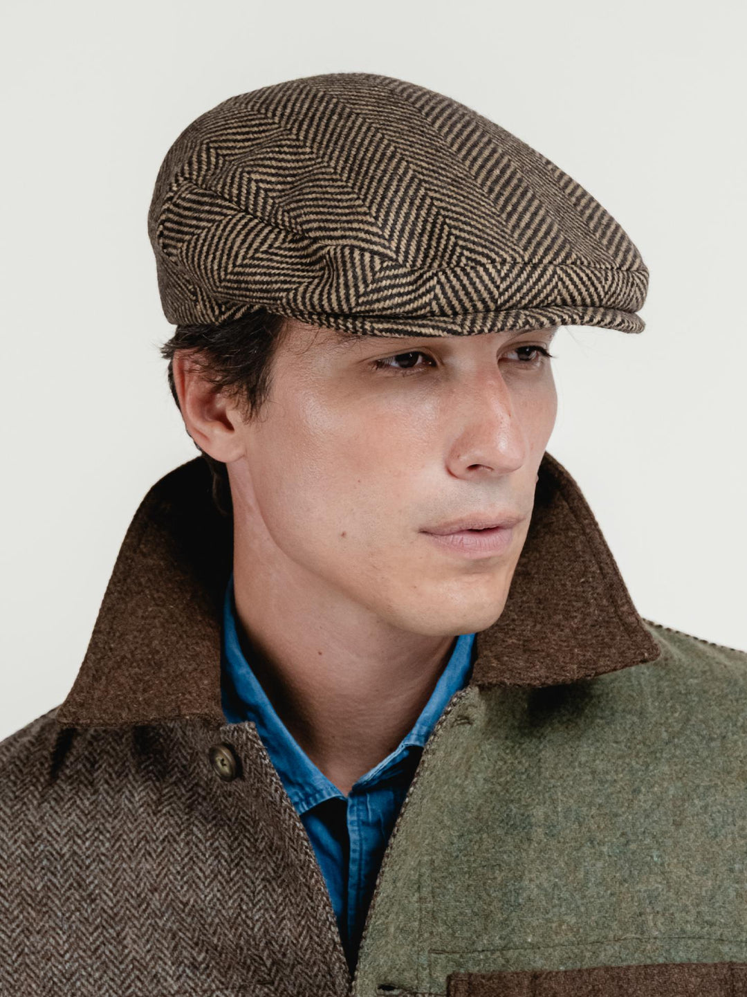 BASCO IN LANA MOTIVO SPIGA