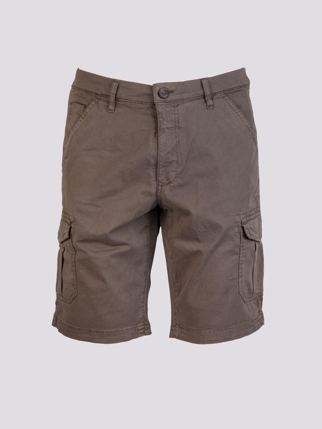 BERMUDA CON TASCONI MODELLO CARGO