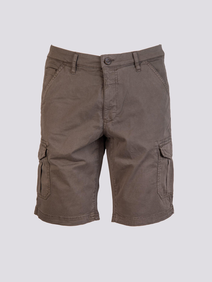 BERMUDA CON TASCONI MODELLO CARGO