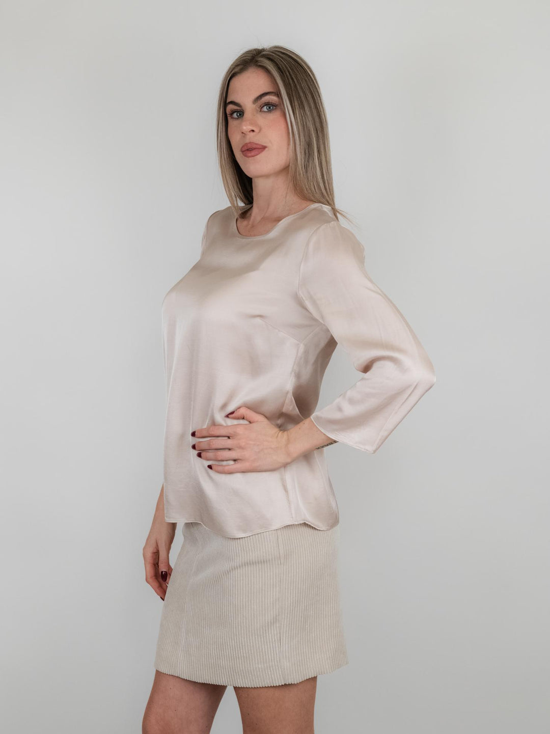 BLUSA COLOR CHAMPAGNE