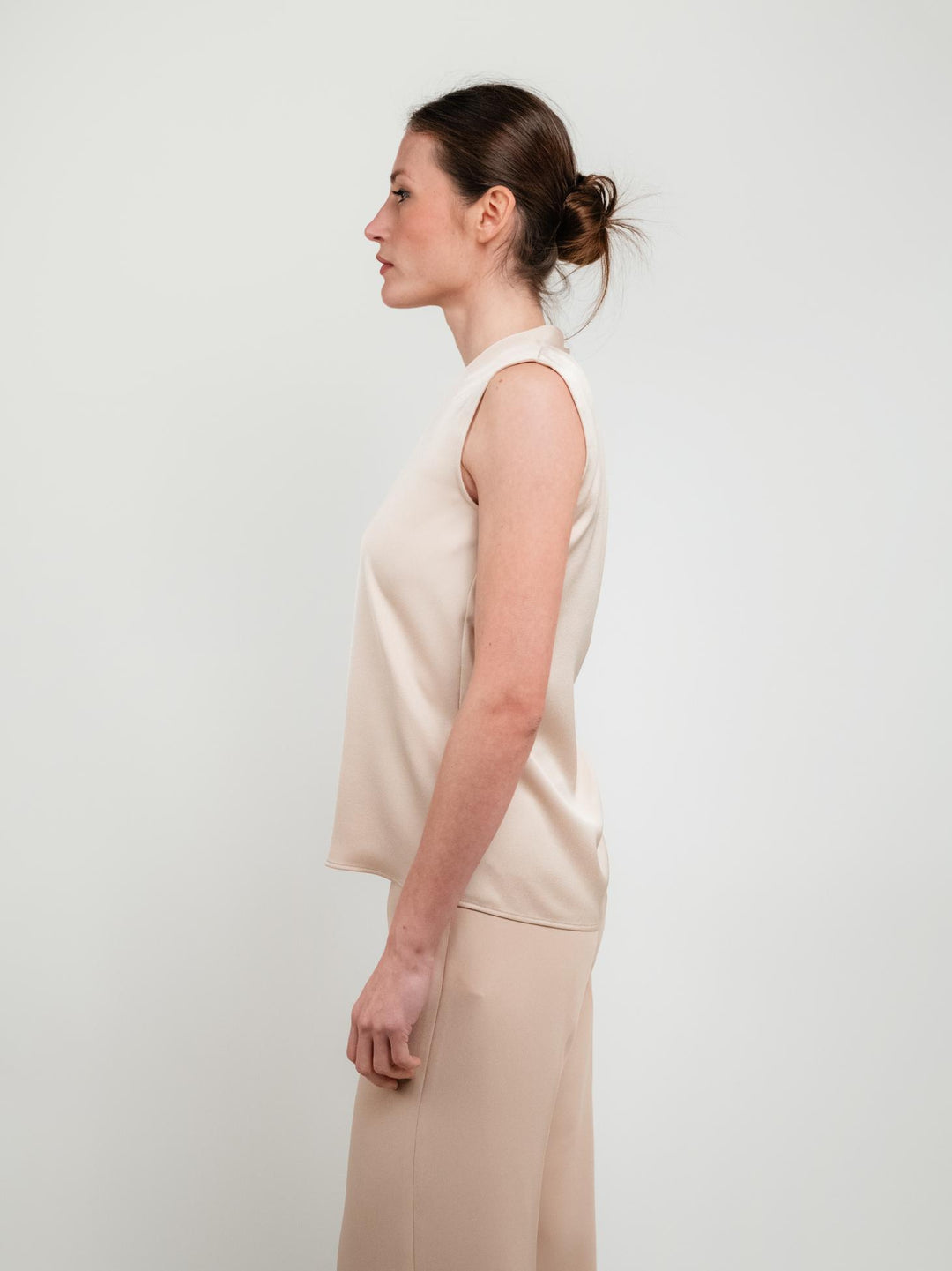 BLUSA COLOR CHAMPAGNE