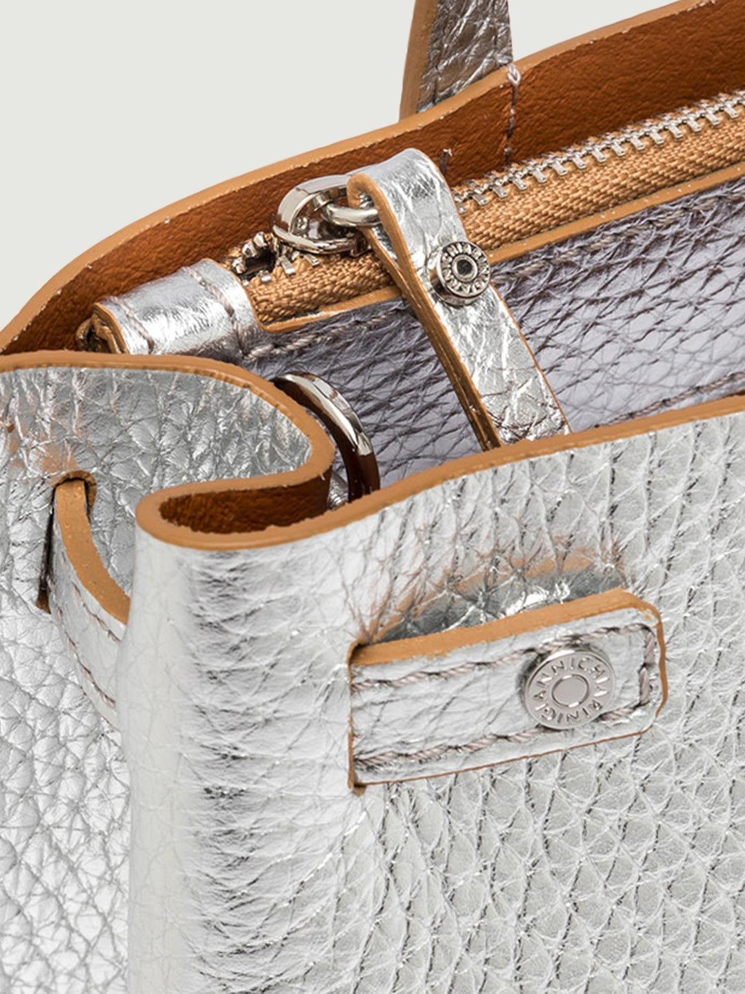BORSA ALTEA IN PELLE ARGENTO