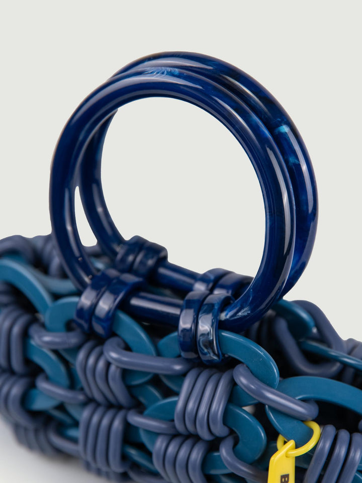BORSA A MANO LOOP IN RESINA MULTICOLOR BLU