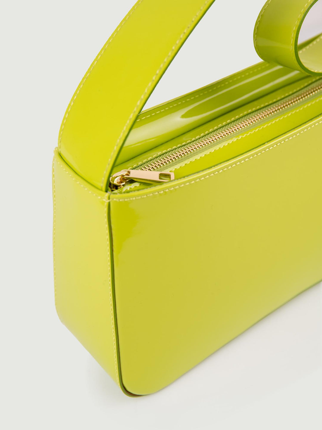 BORSA A SPALLA SEVENTY PISTACCHIO IN VERNICE
