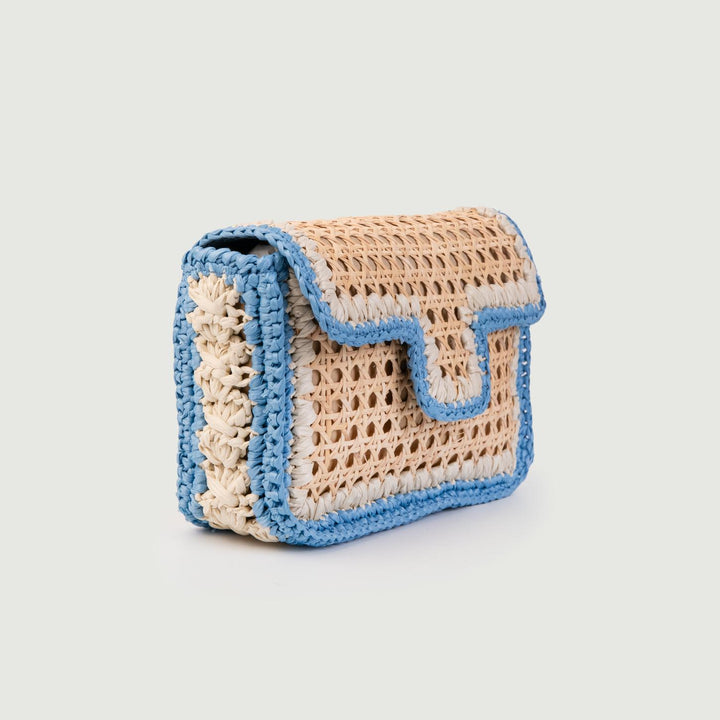 BORSA A TRACOLLA  IN RAFIA NATURALE E AZZURRO