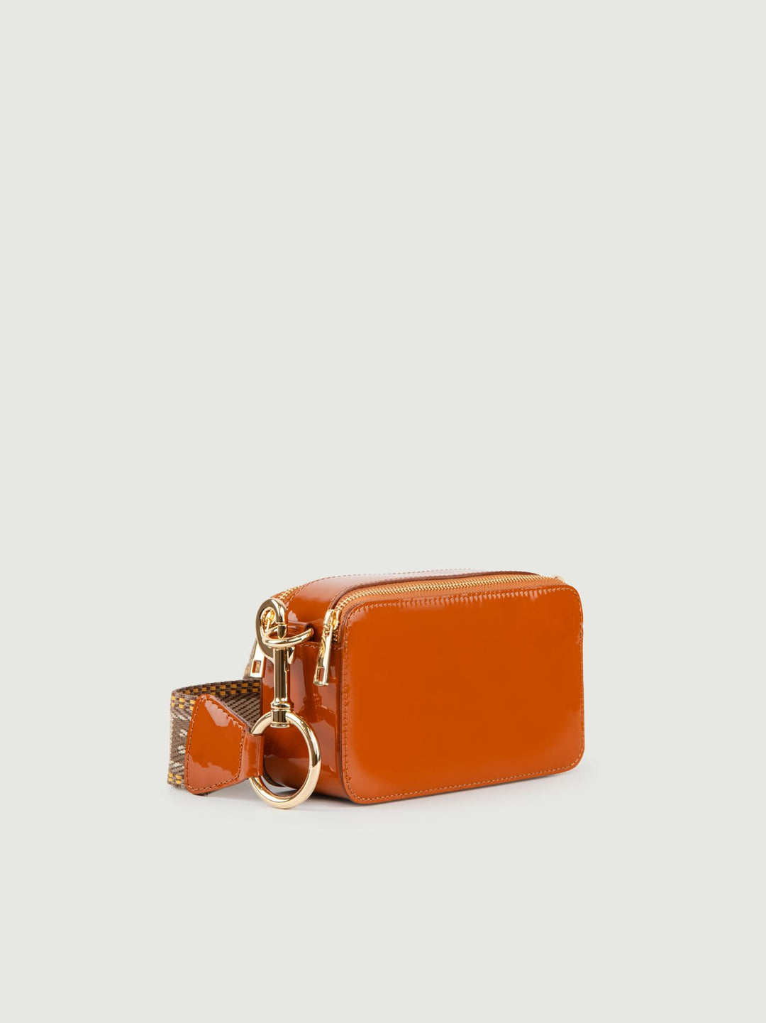 BORSA A TRACOLLA YOURS MATTONE IN PELLE VERNICE
