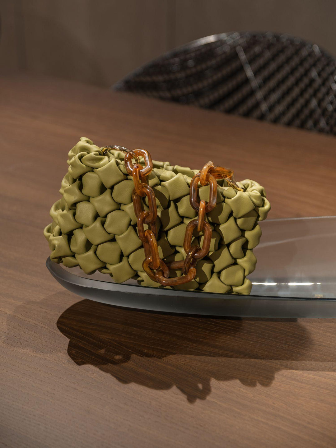 BORSA CURLY IN PELLE INTRECCIATA PISTACCHIO