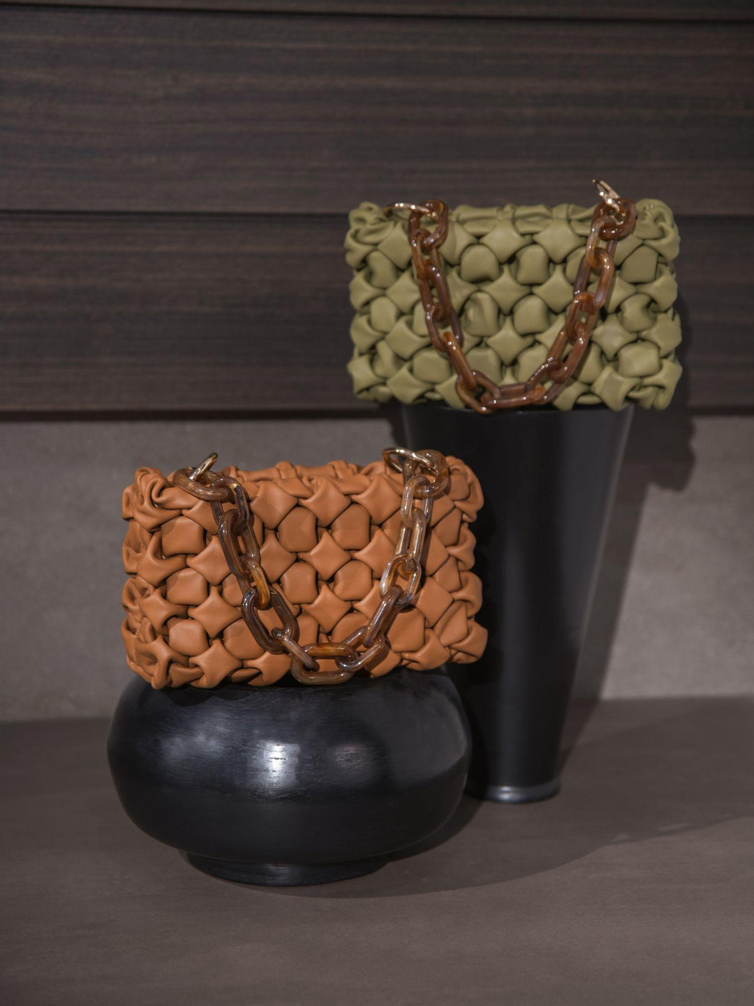 BORSA CURLY IN PELLE INTRECCIATA PISTACCHIO