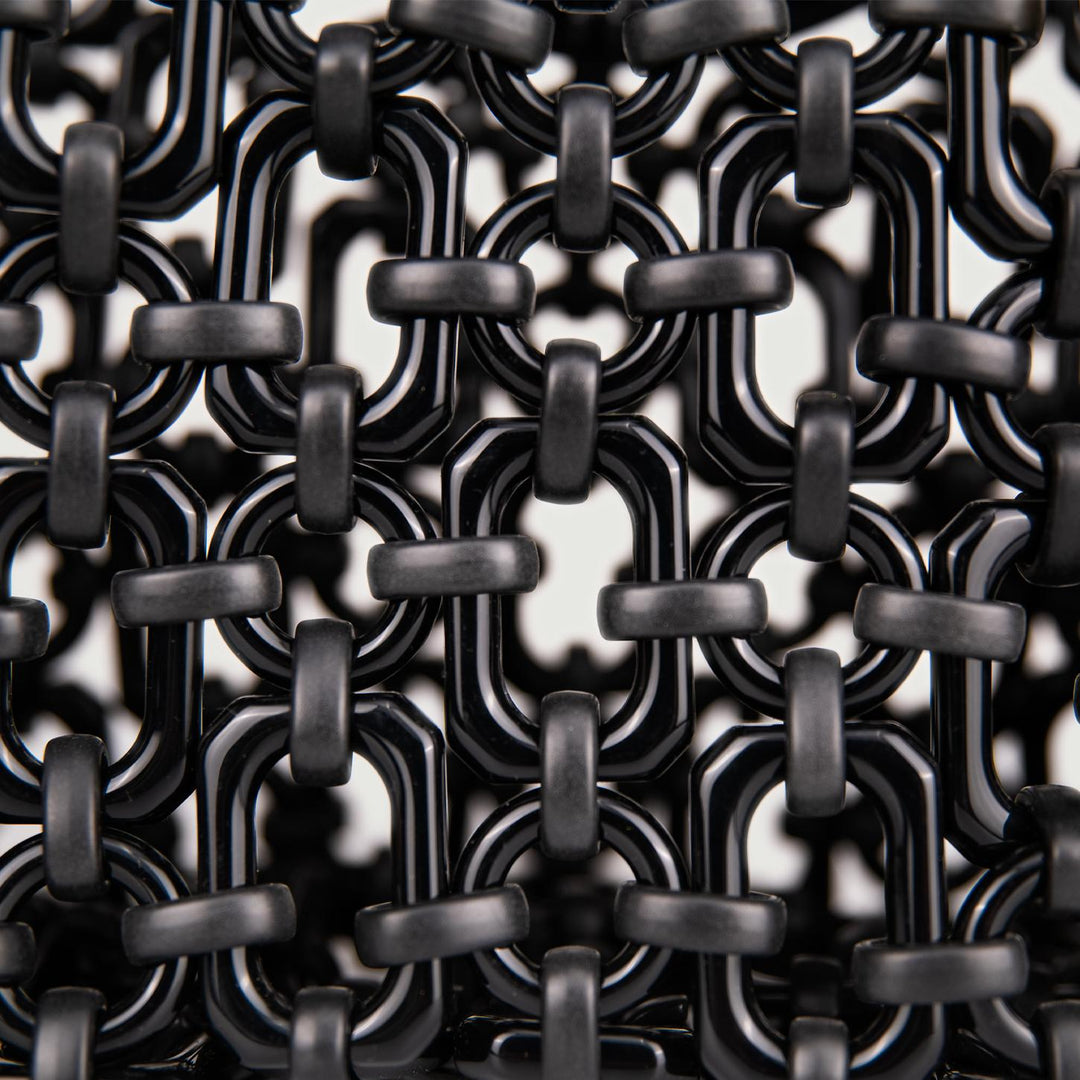 BORSA DOLL IN RESINA NERA