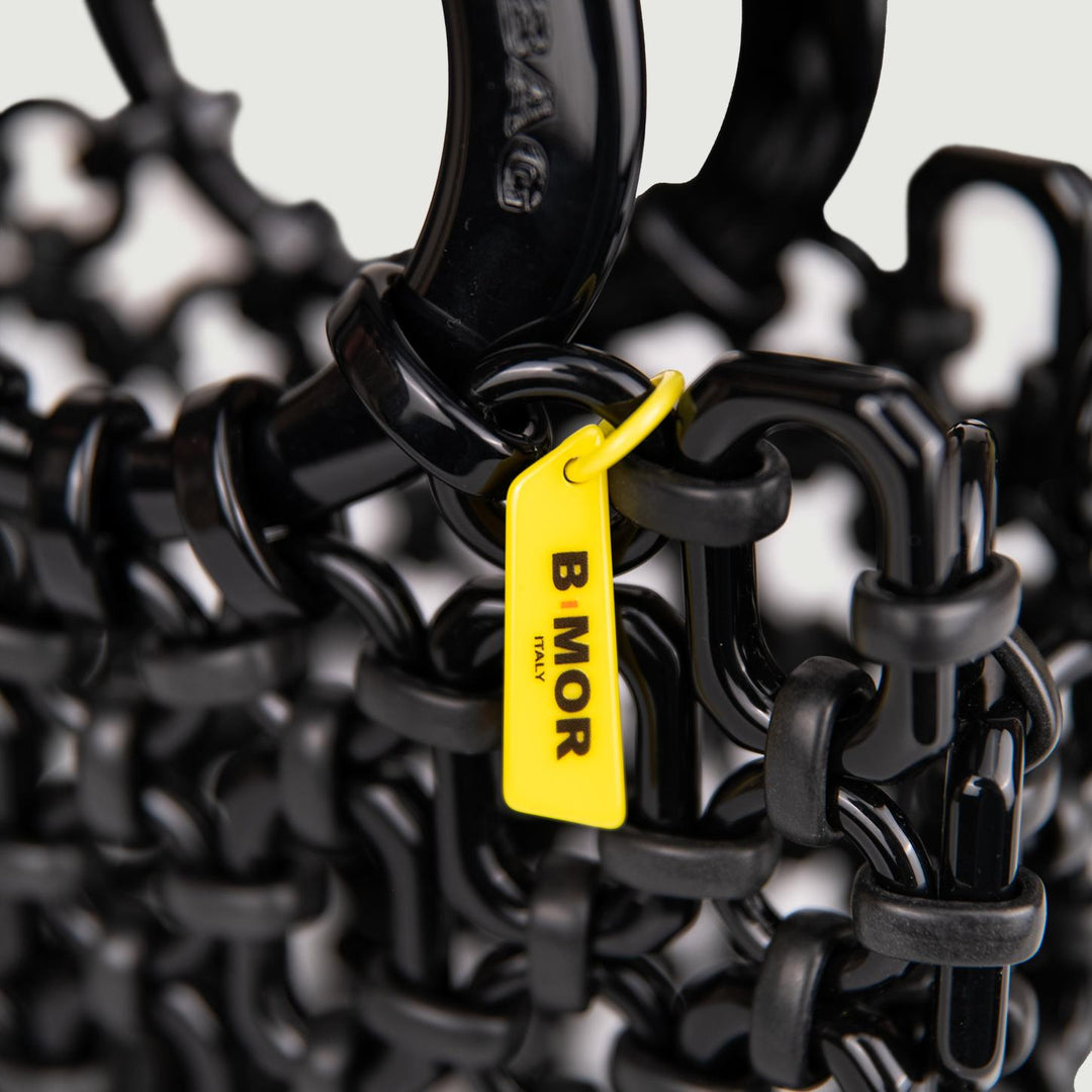 BORSA DOLL IN RESINA NERA