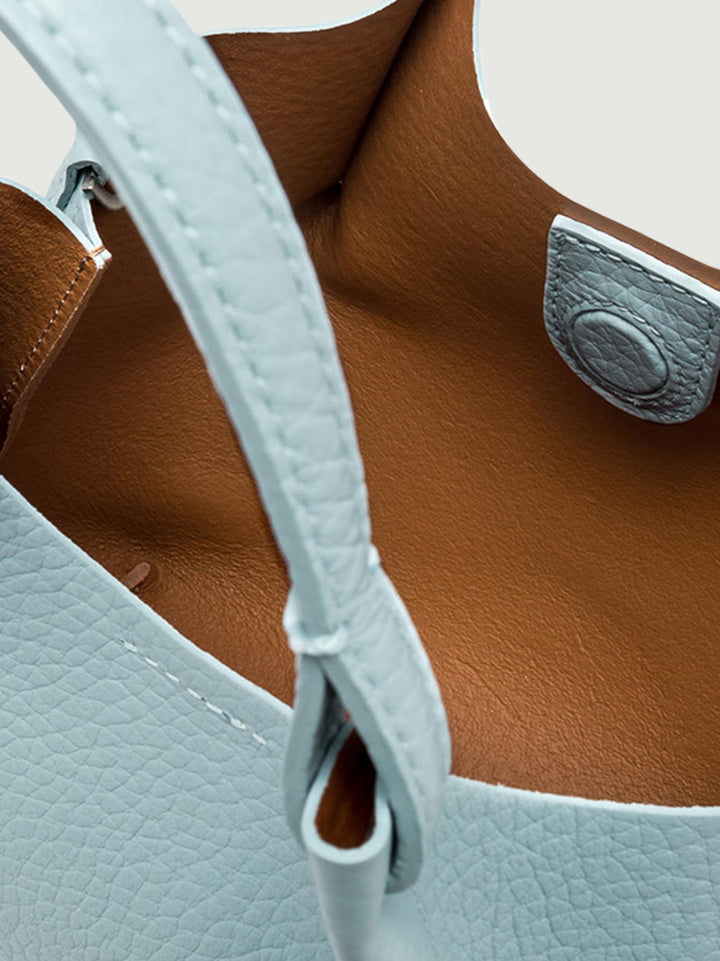 BORSA DUA SMALL IN PELLE AZZURRA