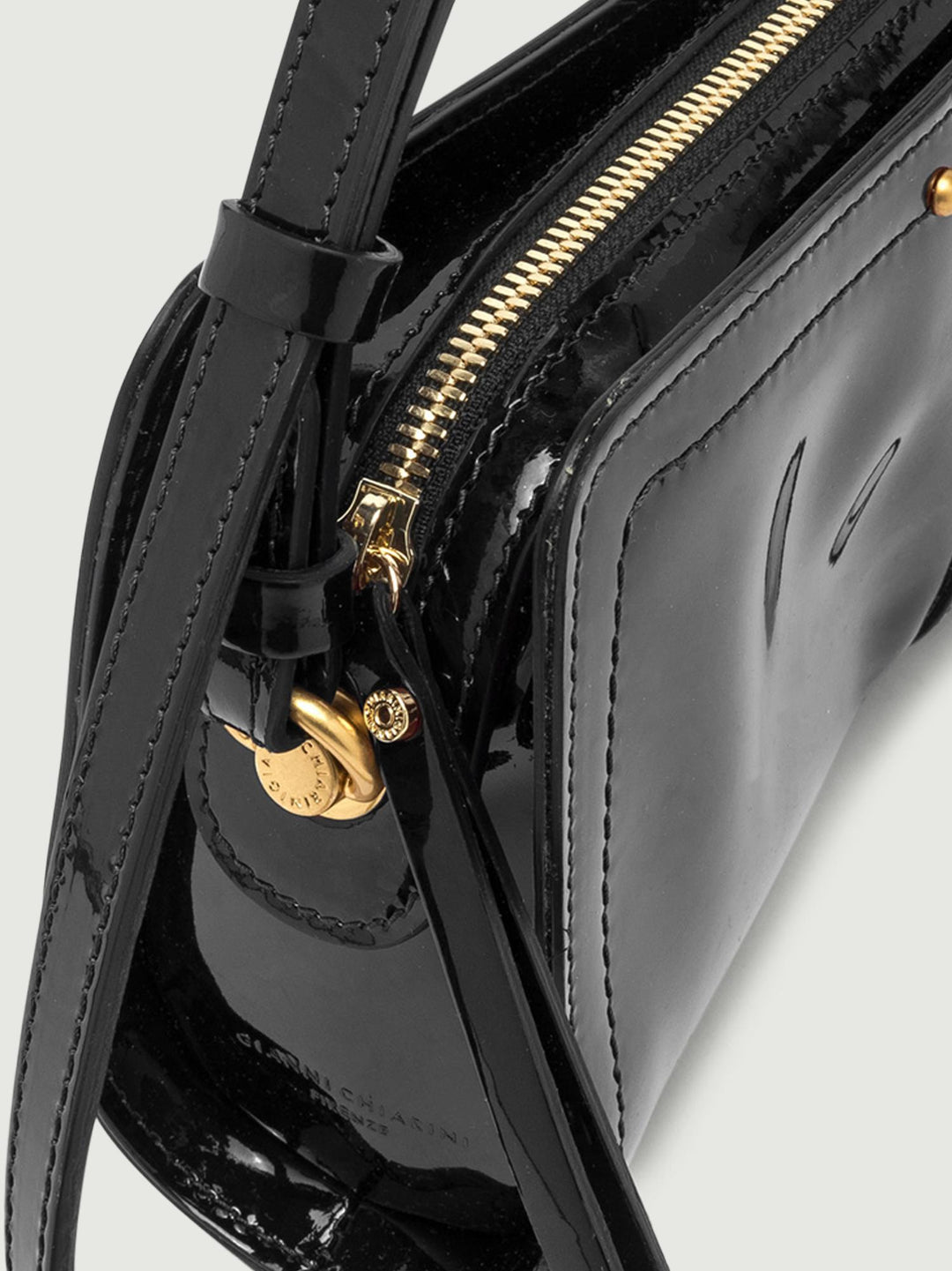 BORSA KEIRA IN VERNICE NERA