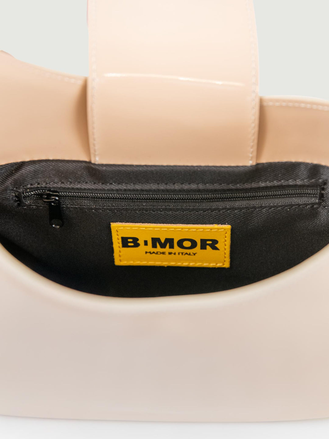 BORSA MINI CURVY BEIGE IN PELLE VERNICE