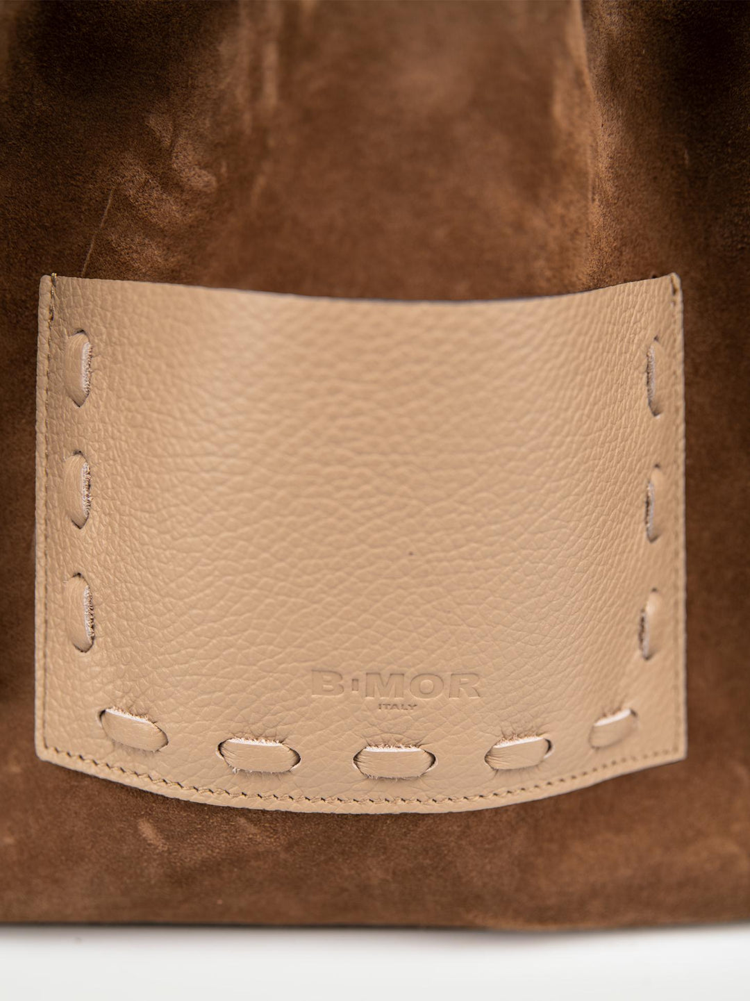 BORSA POCAHONTAS IN CAMOSCIO TAUPE