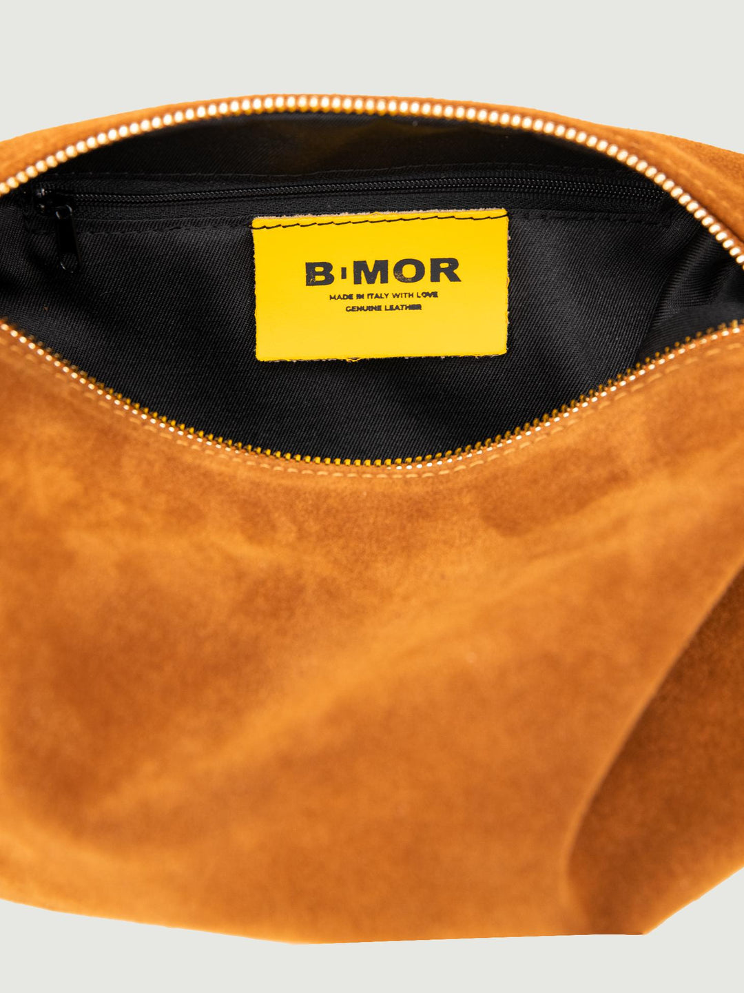BORSA TRUNK IN CAMOSCIO CUOIO