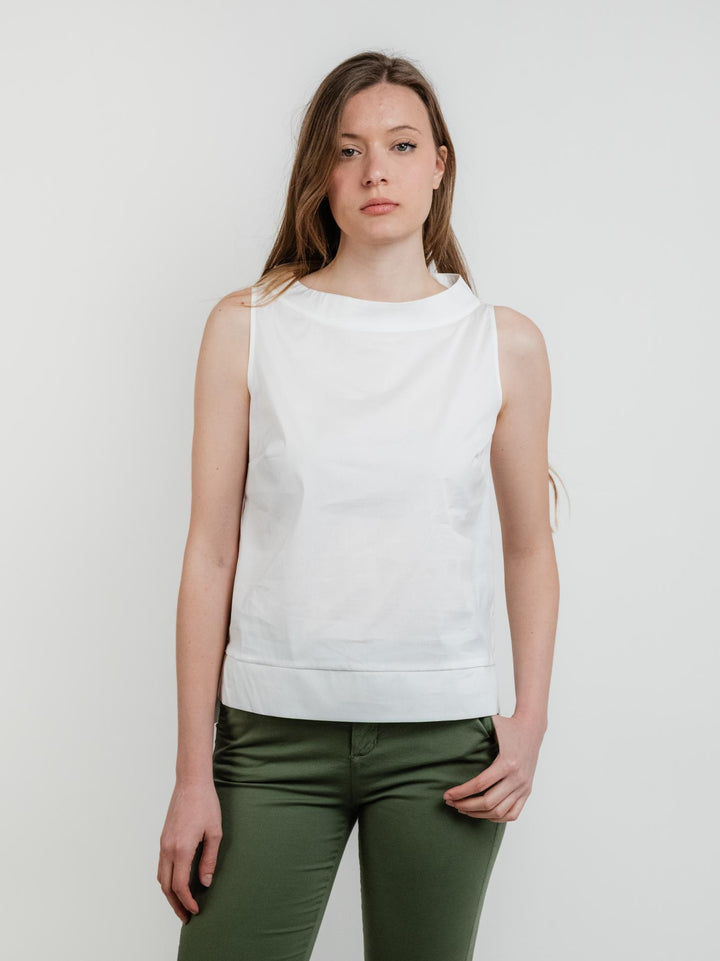 Blusa smanicata bianca