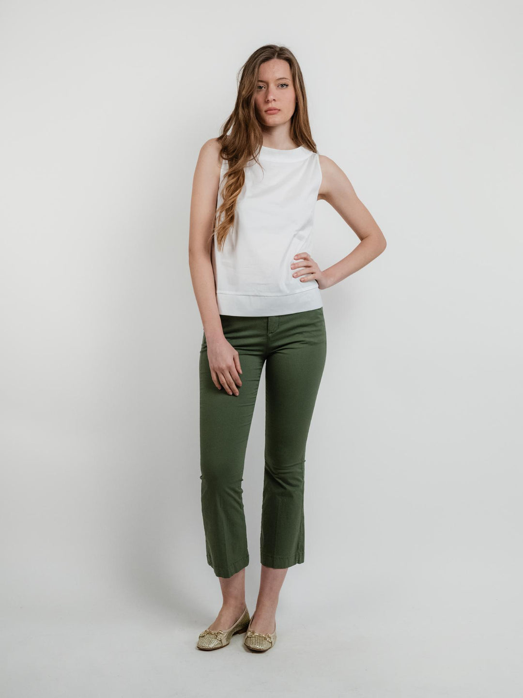 Blusa smanicata bianca