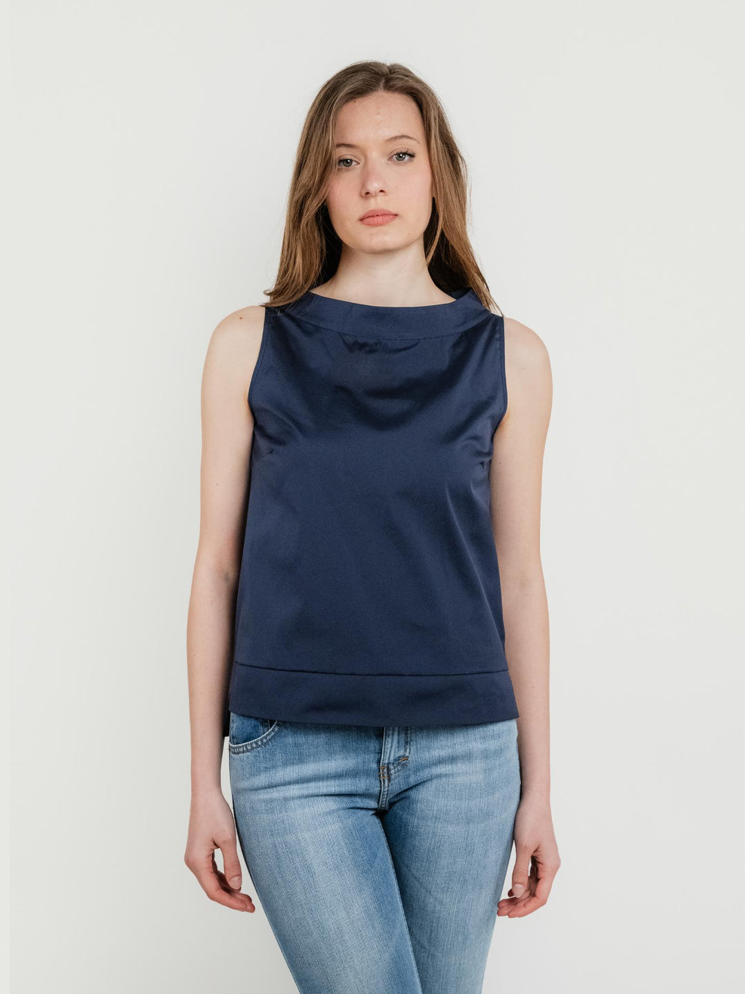 Blusa smanicata blu navy
