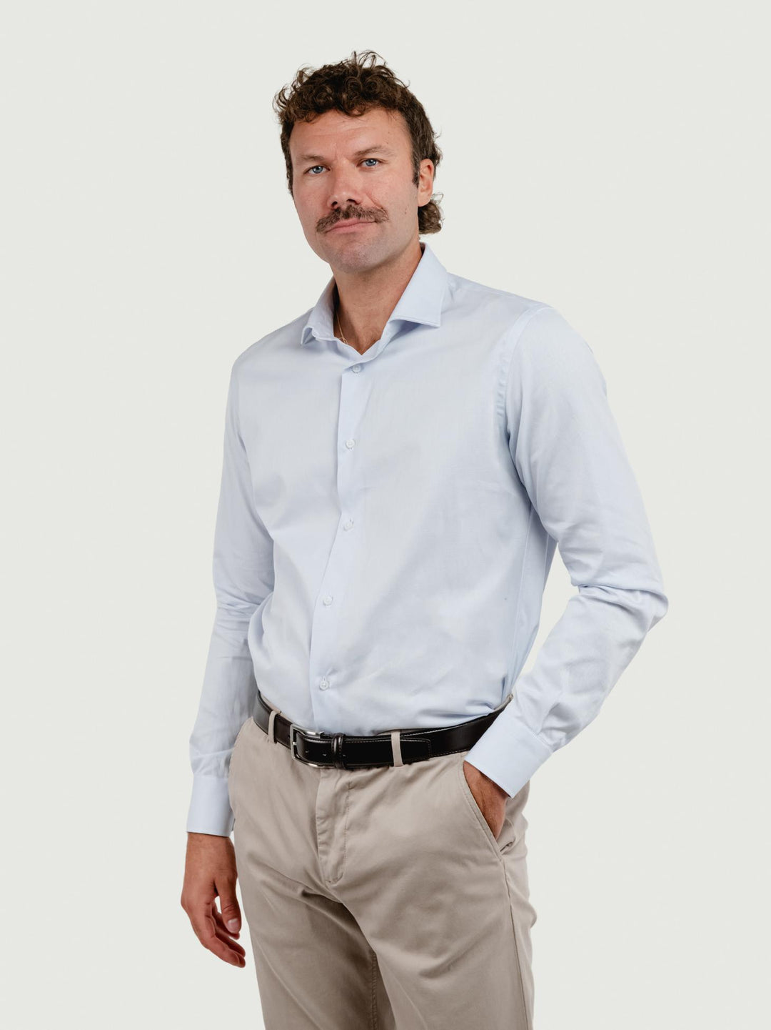 CAMICIA BIANCA CON MICROFANTASIA CELESTE