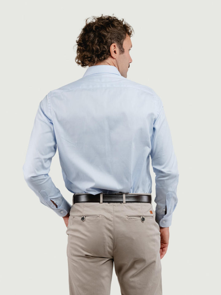 CAMICIA CELESTE CON MICROFANTASIA BIANCA