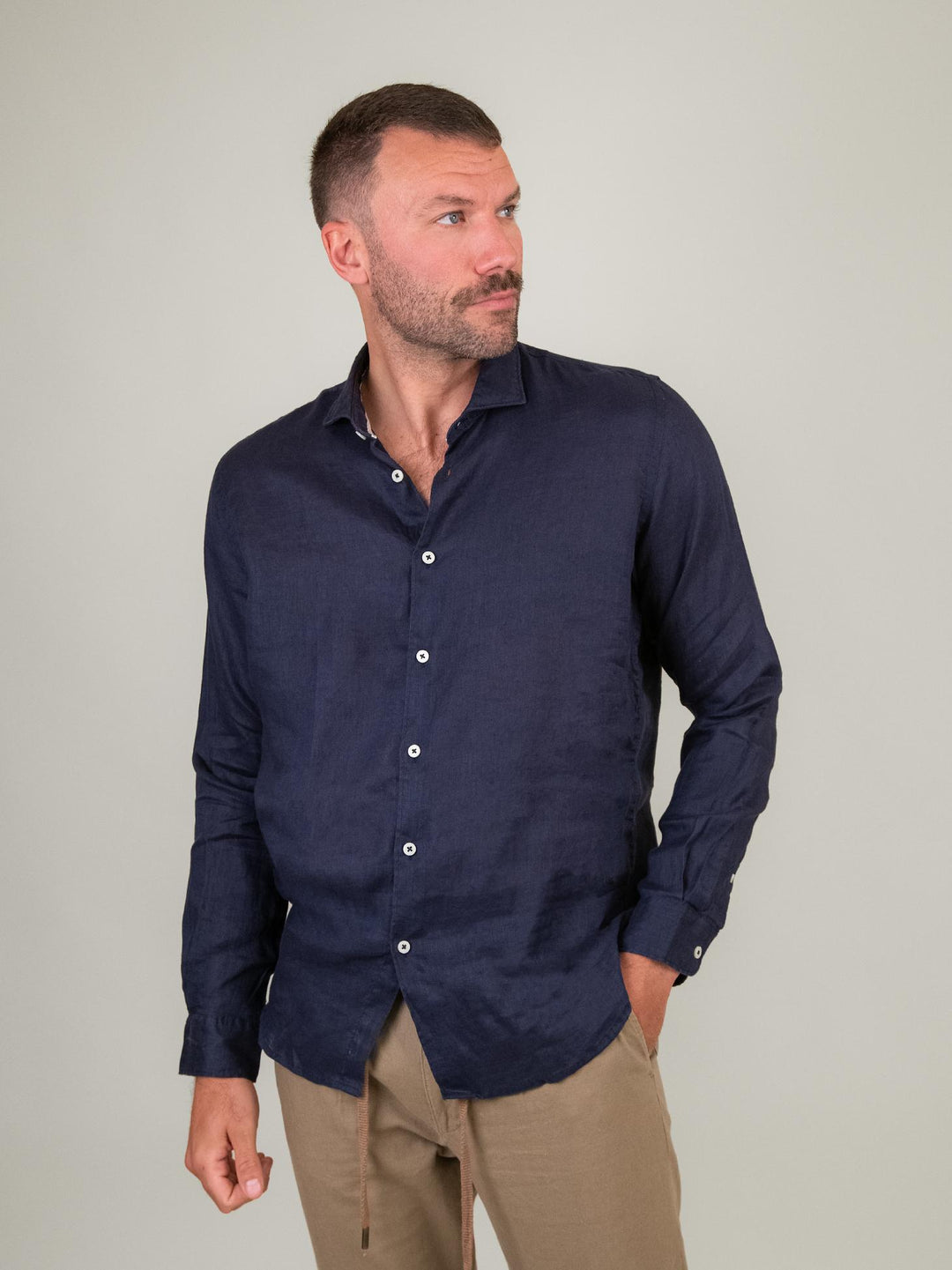 WZIKAI Camicia Uomo In Misto Cotone E Lino, Maniche Arrotolabili, Colore Blu, Taglia XX-Large – Casual Estivo Con Scollo A V
