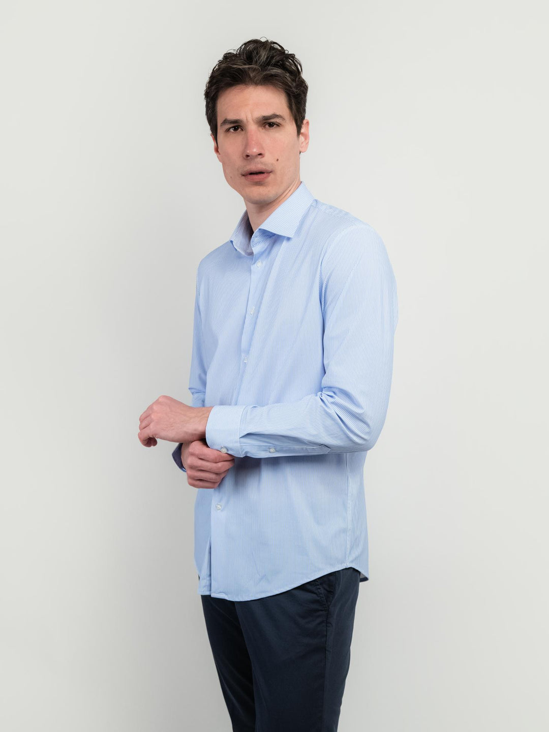 CAMICIA NO STIRO A RIGHE BIANCHE E AZZURRE