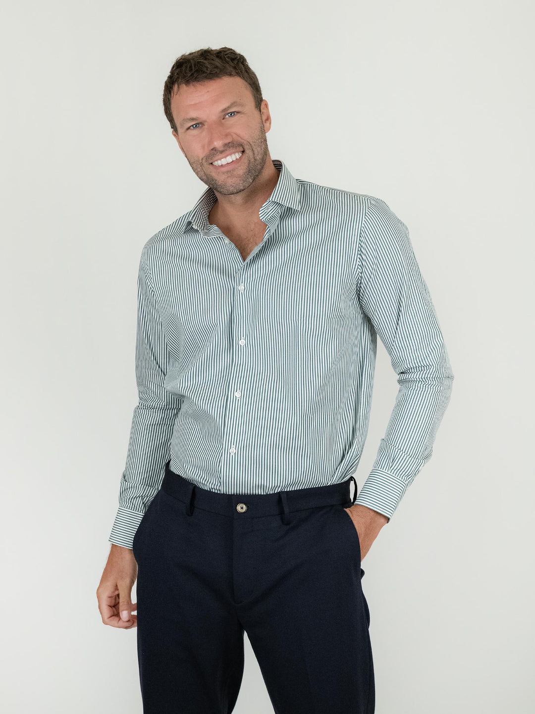 CAMICIA REGULAR A RIGHE VERDI
