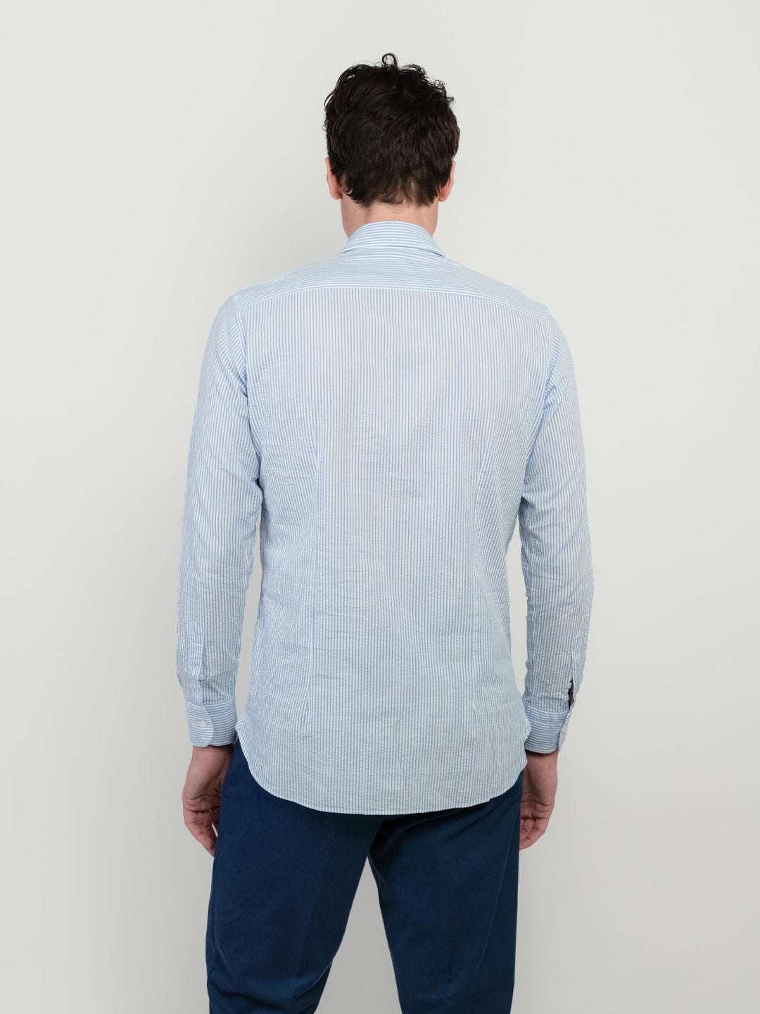 CAMICIA SLIM FIT IN COTONE SEERSUCKER A RIGHE BIANCHE E AZZURRE