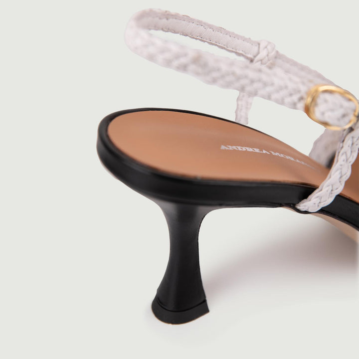 CHANEL SLING BACK CON INTRECCIO BIANCO E NERO