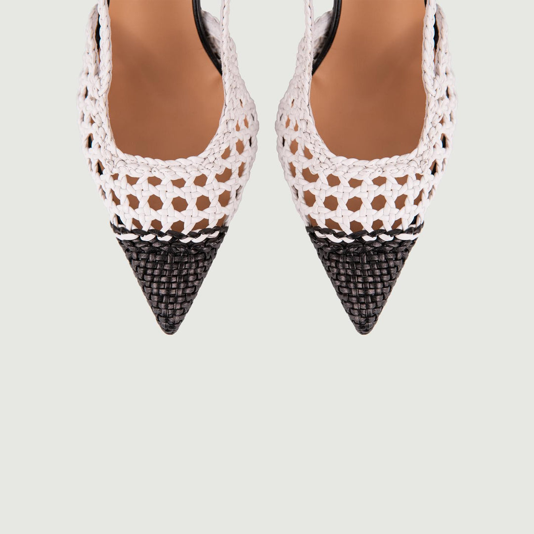 CHANEL SLING BACK CON INTRECCIO BIANCO E NERO