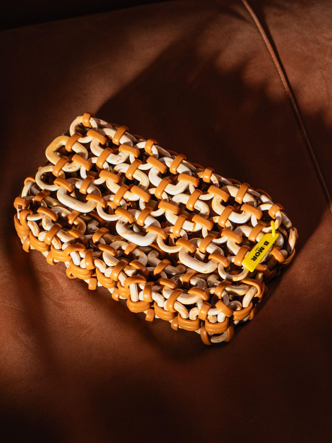 CLUTCH SHELL IN RESINA MULTICOLOR BEIGE