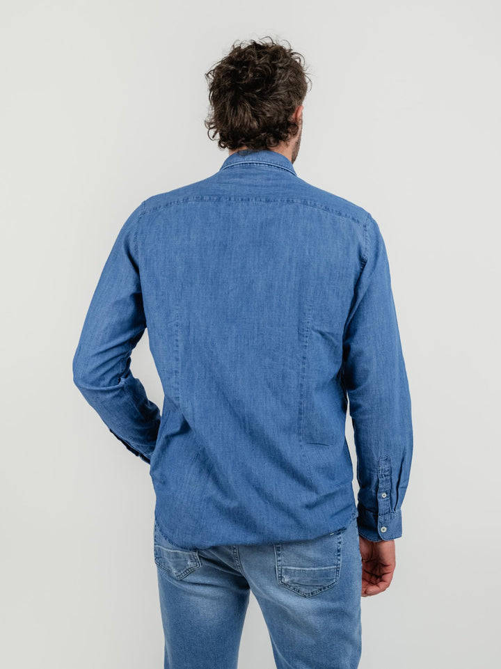 Camicia in denim lavaggio medio