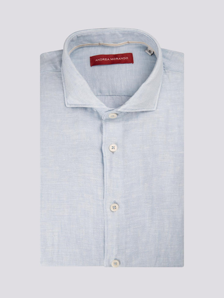 Camicia in lino azzurro chiaro
