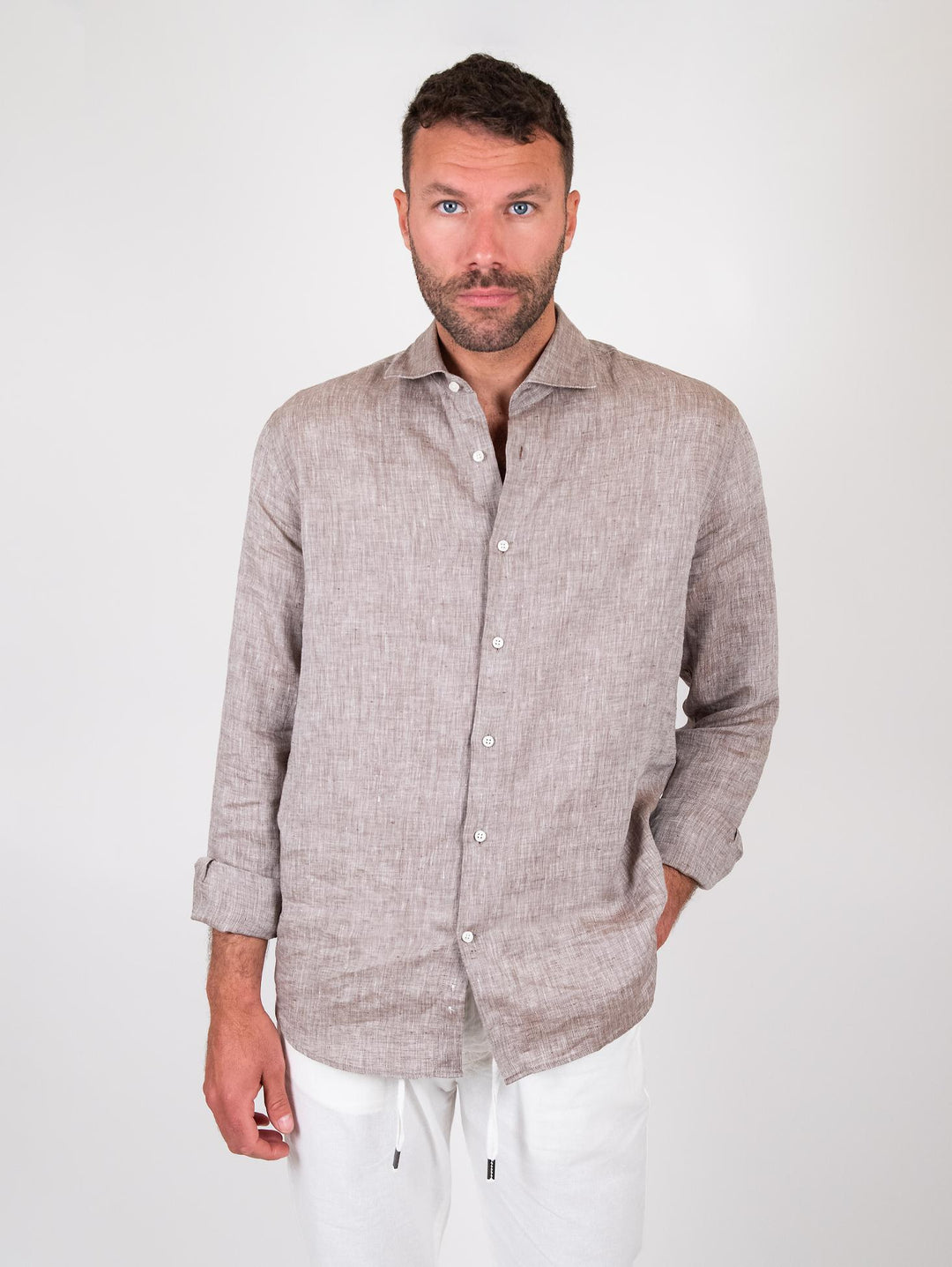 Camicia in lino marrone