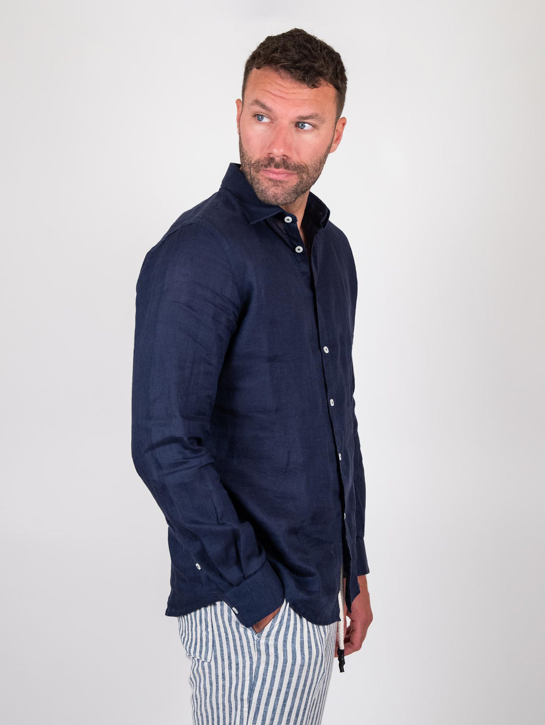 Camicia in lino tinto in capo color navy