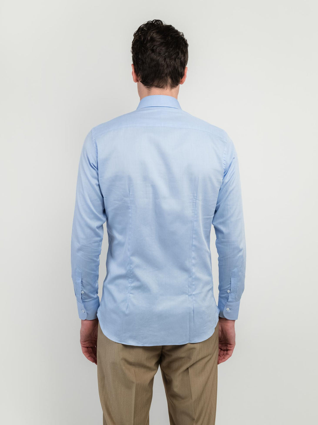 Camicia slim fit in cotone azzurra con microspiga