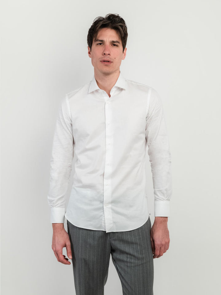 Camicia slim fit in cotone bianca con microspiga