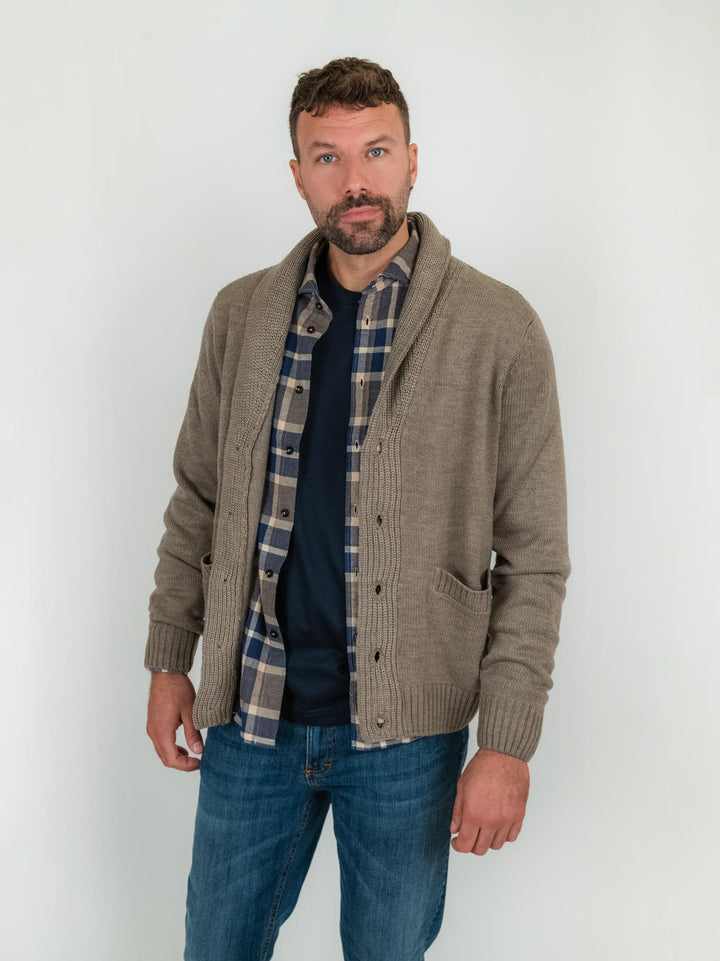 Cardigan beige in misto lana con collo a scialle