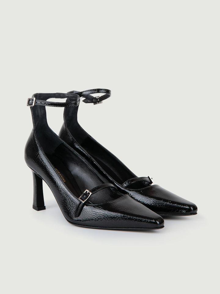 DÉCOLLETÉ CON CINTURINO IN VERNICE NERA